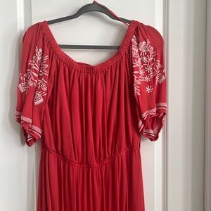 Rust colored dress with white embroidery sleeves